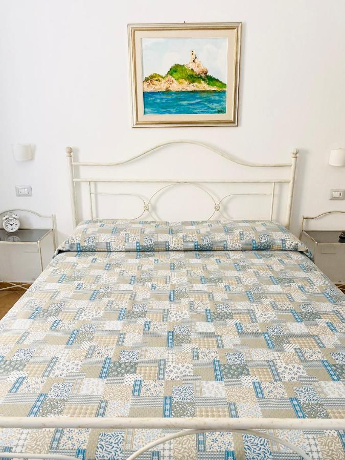 Centu Concas Bed and Breakfast Muravera Eksteriør billede